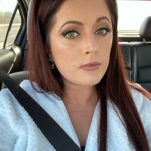 Meet your Posher, Brittney